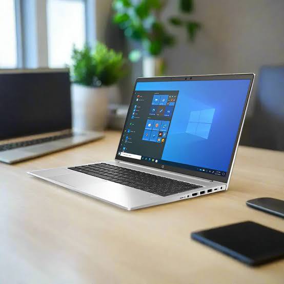 HP EliteBook 840 G5 (i5-8th Gen | 16GB RAM | 256GB SSD)